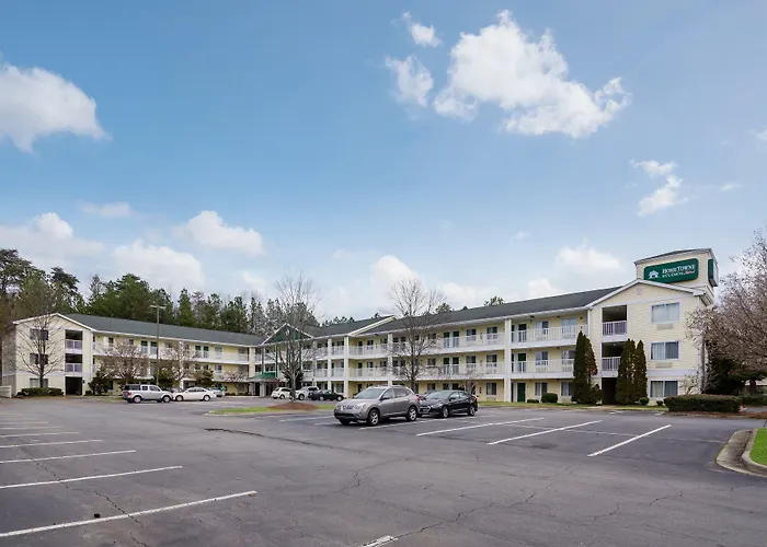 Suburban Salem-university Parkway Hotel Winston-Salem