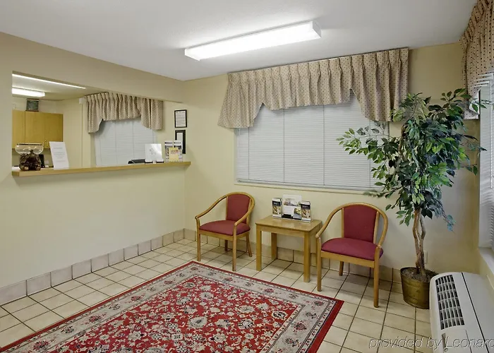 Hotel Suburban Salem-university Parkway Winston-Salem